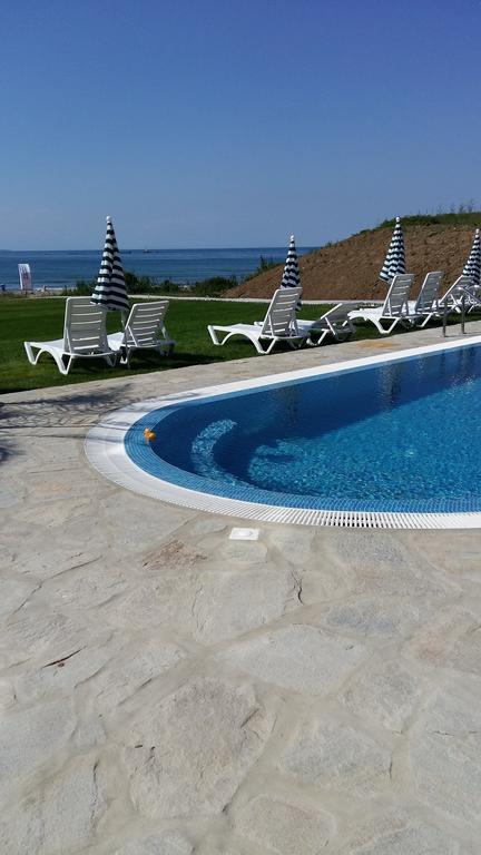 Toma'S Residence - Front Beach Tsarevo Eksteriør billede